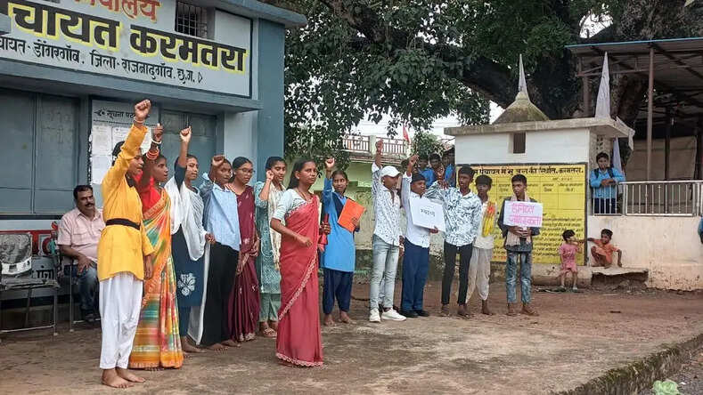 CG News:&nbsp;नुक्कड़ नाटक के जरिए शासकीय योजनाओं, सेवा-समर्पण और जनभागीदारी का दिया गया संदेश