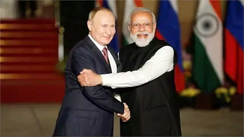PM नरेन्द्र मोदी ने राष्ट्रपति व्लादिमीर पुतिन से फोन पर की बात, अहम मुद्दों पर हुई चर्चा