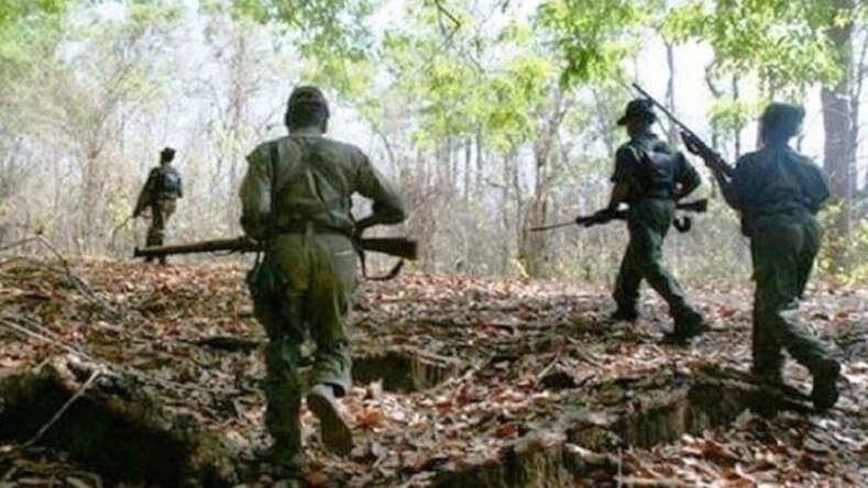 Chhattisgarh News: कांकेर में सुरक्षाबलों और नक्सलियों के बीच मुठभेड़, 18 नक्सली मारे जाने का दावा