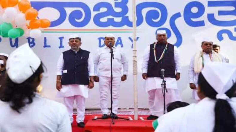 कांग्रेस अध्यक्ष खड़गे ने कहा- संविधान व लोकतंत्र की रक्षा के लिए संघर्ष करती रहेगी कांग्रेस