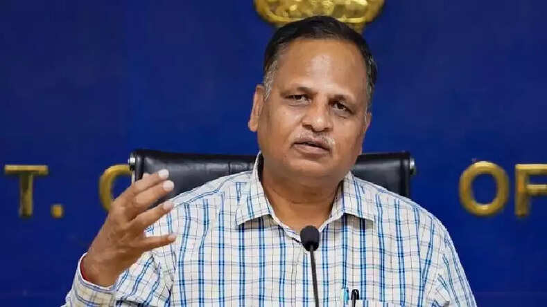 दिल्ली के स्वास्थ्य मंत्री सत्येंद्र जैन को ED ने किया गिरफ्तार, जानिए पूरा मामला