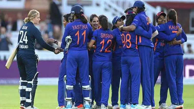 भारतीय महिला क्रिकेट टीम की ऑलराउंडर दीप्ति शर्मा बोलीं