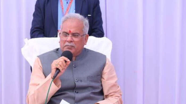 Chhattisgarh: छत्तीसगढ़ के मुख्यमंत्री भूपेश बघेल भेंट मुलाकात के तहत पहुंचे सिहावा, किया करोड़ों के विकास कार्यों का लोकार्पण