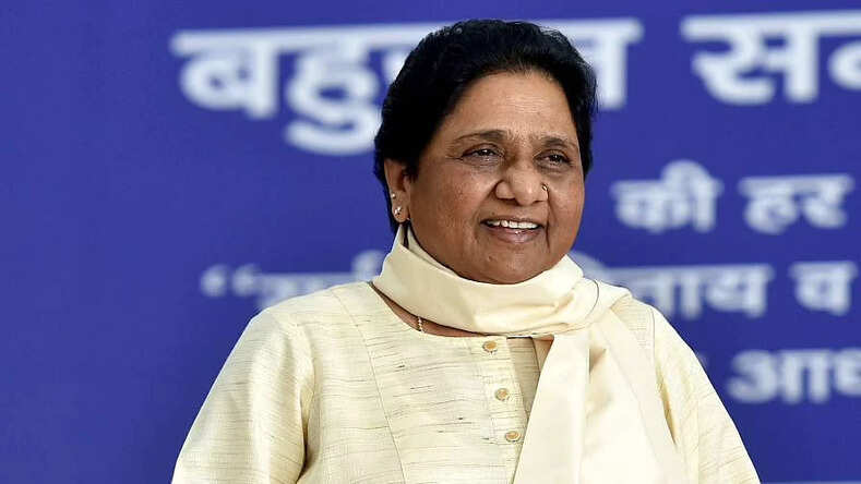 UP Election 2022: जन्मदिन पर बसपा प्रमुख मायावती ने किया 53 उम्मीदवारों के नाम का एलान, जानें कौन कहां से लड़ेगा चुनाव?