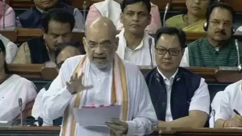 Monsoon Session 2023: केंद्रीय गृह मंत्री शाह ने लोकसभा में CrPC संशोधन बिल किया पेश
