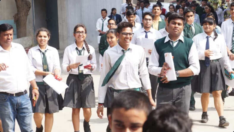 CBSE ने कक्षा 10 और 12 के बोर्ड परीक्षा पैटर्न और मार्क्स योजना में किए बड़े बदलाव