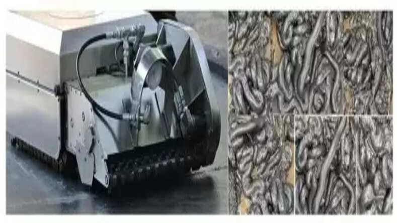 BetaTANK Robot and the thick sludge pumped out by the robot