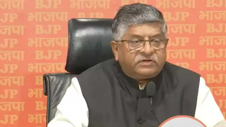 कांग्रेस पूरे देश में अंबेडकर जी को लेकर ड्रामा कर रही है, कांग्रेस ने ही अम्बेडकर को 2 बार पद से हटाया: रविशंकर प्रसाद