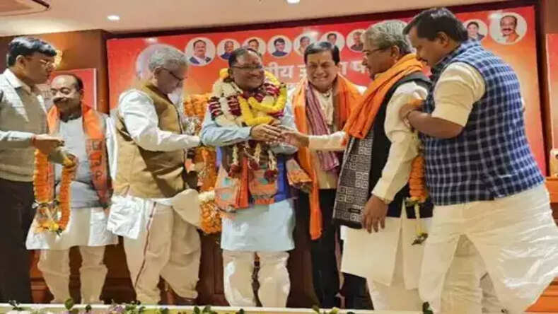 छत्तीसगढ़ के CM पद की 13 दिसंबर को शपथ लेंगे विष्णुदेव साय