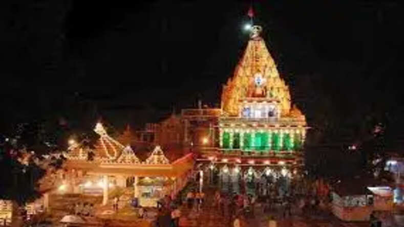 Ujjain News: 20 दिसंबर से महाकाल मंदिर में नहीं ले जा सकेंगे मोबाइल, प्रसादी भी हुई महंगी