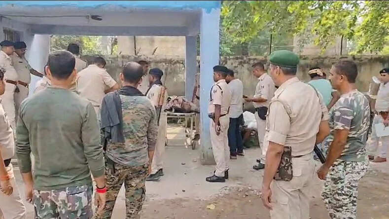 Bihar: बिहार पुलिस ने दो बदमाशों का किया एनकाउंटर, दिनदहाड़े पुलिस के सीने में दागी थी 4 गोलियां