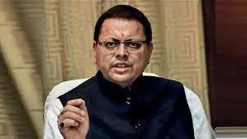 Uttarakhand News: उत्तराखंड के सीएम पुष्कर सिंह धामी ने आपदा नियंत्रण कक्ष पहुंचकर स्थिति का जायजा लिया
