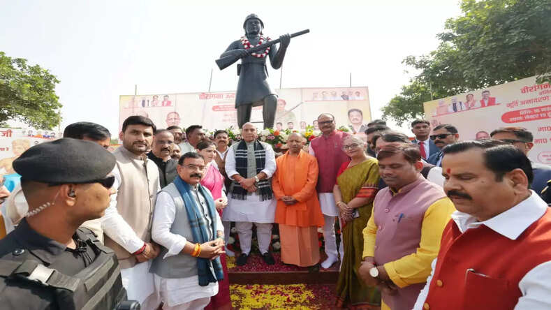  उत्तराखंड और उत्तर प्रदेश के समृद्ध सांस्कृतिक संबंधों को प्रगाढ़ करने का माध्यम बन रहा उत्तराखंड महोत्सव