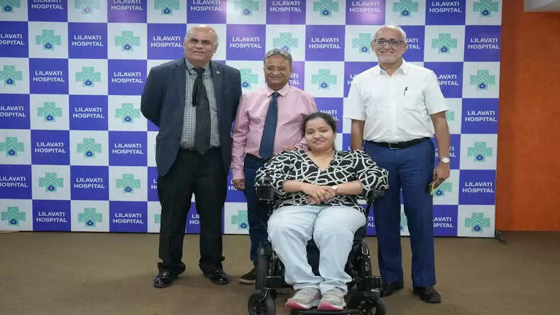  स्पाइना बिफिडा रोगी को आत्मनिर्भर बनाने वाली अनोखी सर्जरी
