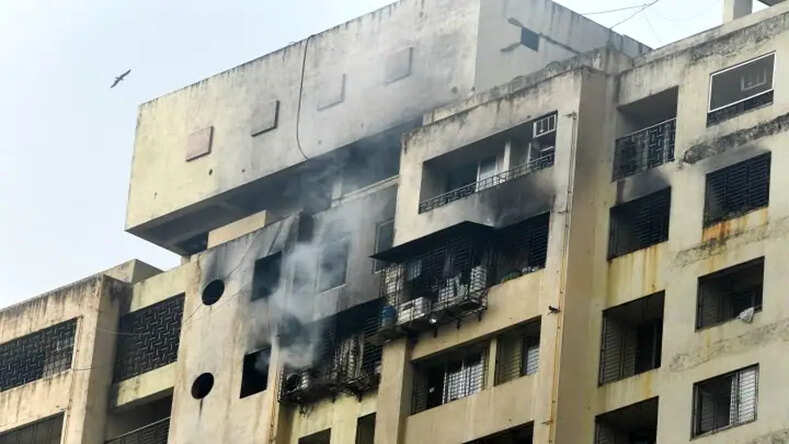 Mumbai में 18 मंजिला इमारत में आग लगने से सात लोगों की मौत, 28 घायल, जानिए बड़ी बातें