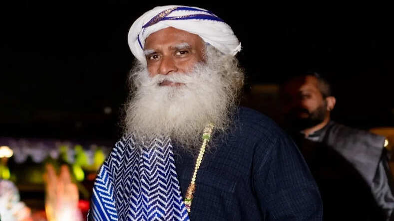 सद्गुरु जग्गी वासुदेव की हुई इमरजेंसी ब्रेन सर्जरी, हॉस्पिटल में भर्ती