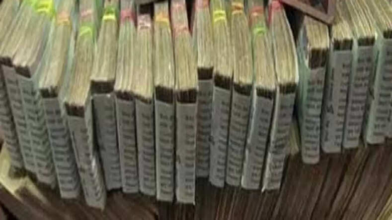 SST टीम ने बहराइच में फार्च्यूनर से बरामद किये 3 लाख रुपये, नहीं दे पाए हिसाब