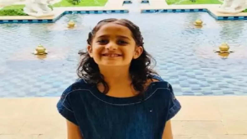  जियाना शाह वर्ल्ड रिकॉर्ड: इंदौर की छह साल की बच्ची ने बनाया विश्व रिकॉर्ड, सिर्फ इतने मिनट में दी 195 देशों की जानकारी