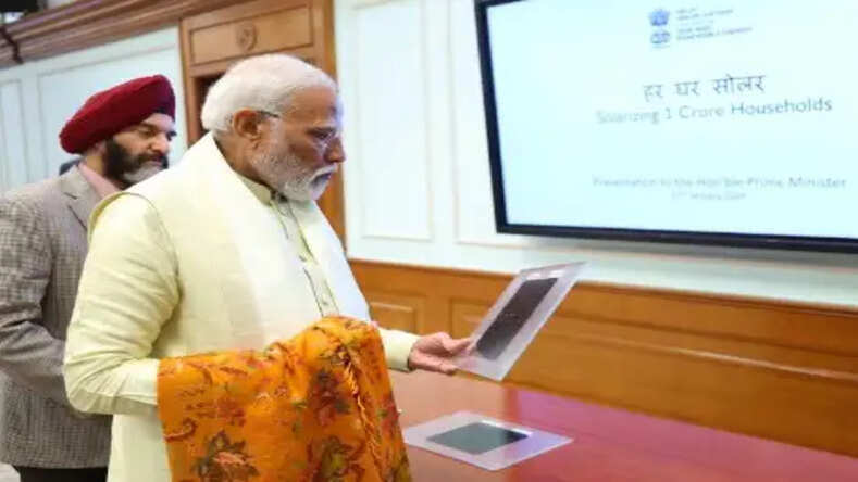 अयोध्या में प्राण प्रतिष्ठा के बाद, PM मोदी का बड़ा ऐलान, एक करोड़ घरों में रूफटॉप सोलर लगाने का प्लान
