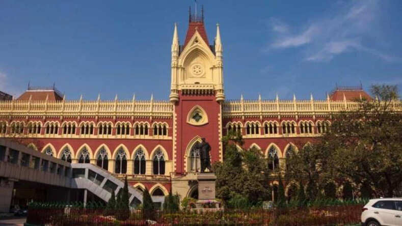 कलकत्ता हाईकोर्ट से पश्चिम बंगाल सरकार को झटका, स्कूल शिक्षक भर्ती रद्द