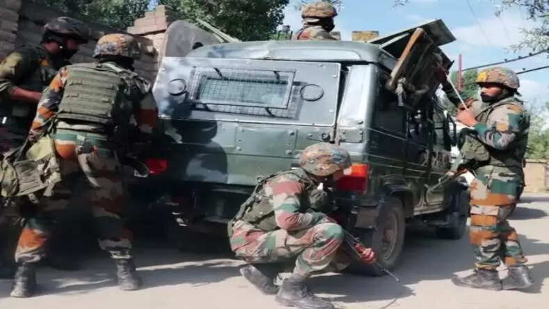 जम्मू-कश्मीर: पुंछ में आतंकियों के साथ मुठभेड़ में सेना के पांच जवान शहीद