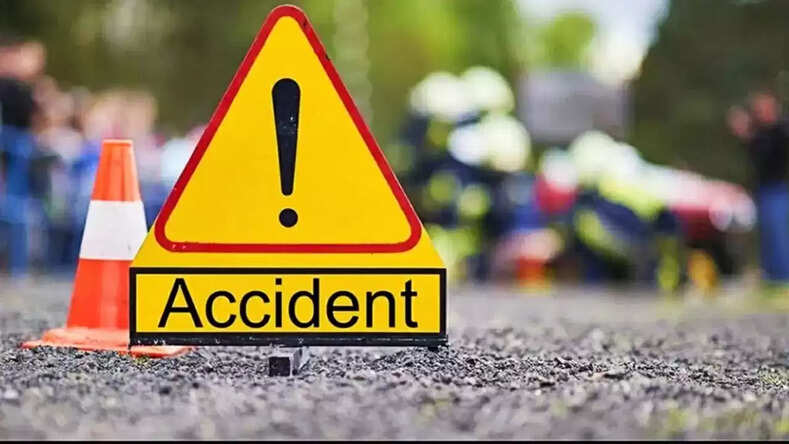 UP News: लखनऊ-पलिया हाई-वे पर सड़क हादसे में स्टाफ नर्स की हुई मौत