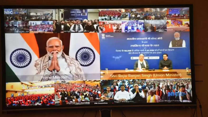 प्रधानमंत्री ने स्वामित्व योजना के तहत देश भर के 50 हजार से अधिक गांवों में 65 लाख प्रापर्टी कार्ड का किया वितरण