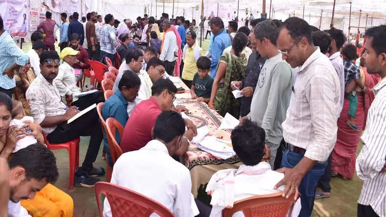  सुशासन तिहार अंतर्गत करमतरा कलस्टर में प्राप्त सभी 1994 आवेदनों का किया गया निराकरण