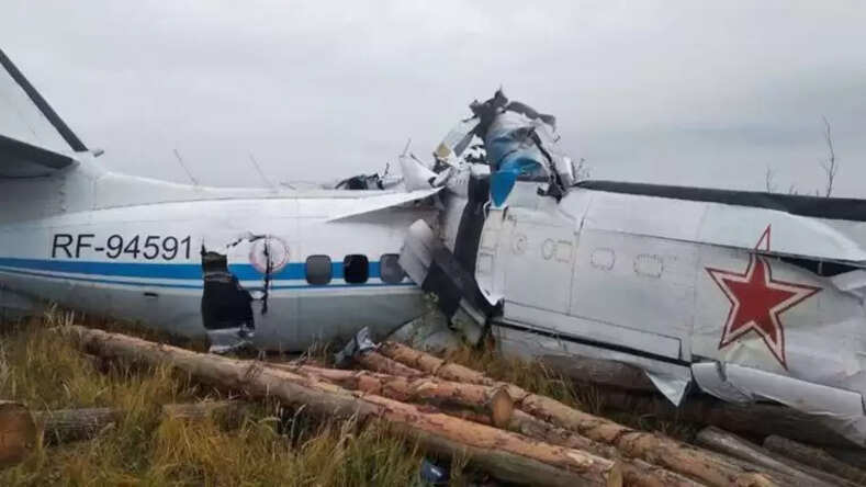 रूस के ततारस्तान : भीषण विमान हादसे में 16 लोगों की मौत, 7 लोग घायल