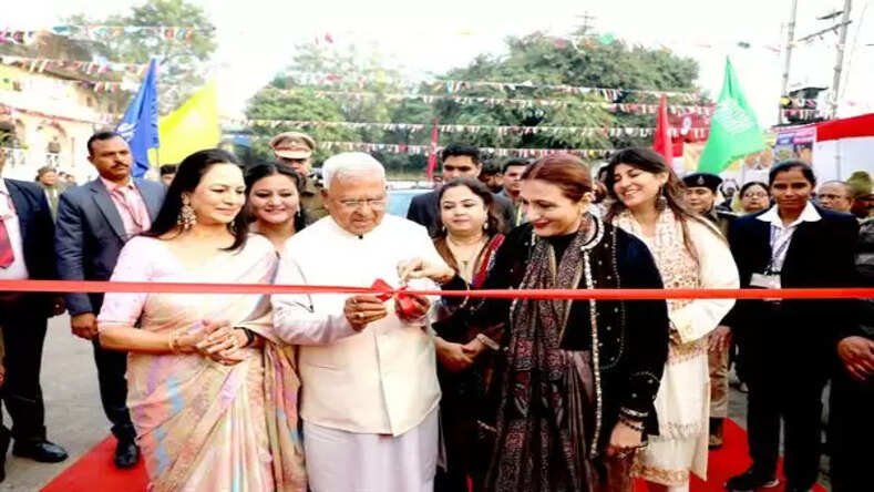 MP News : परी बाजार हेरिटेज फेस्टिवल का राज्यपाल मंगुभाई पटेल ने किया शुभारम्भ