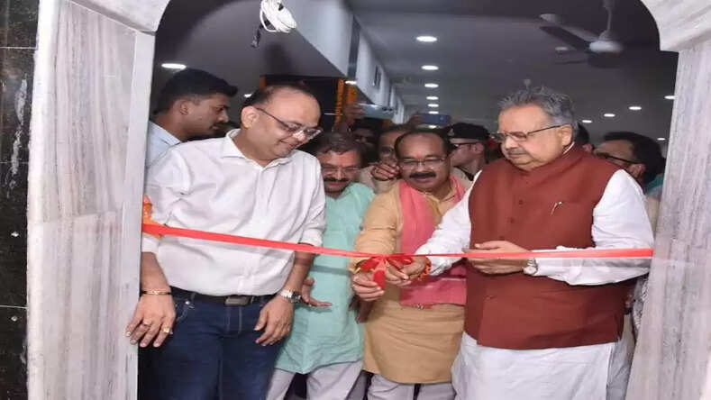  Rajnandgaon : मां बम्लेश्वरी धर्मार्थ चिकित्सालय में डायग्नोस्टिक सेंटर का किया शुभारंभ