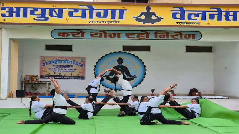 Rajnandgaon News : पांच दिवसीय योग शिविर एवं लाईफ स्टाईल क्लीनिक का हुआ शुभारंभ