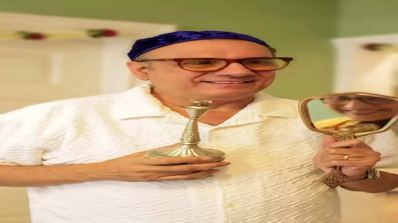 बोमन ईरानी ने प्यार, हंसी और प्रियजनों के साथ पारसी नववर्ष मनाया