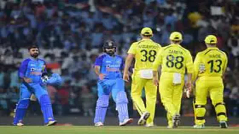 IND vs AUS,  रोहित शर्मा के तूफान में उड़े कंगारू मैच जीत की बराबरी