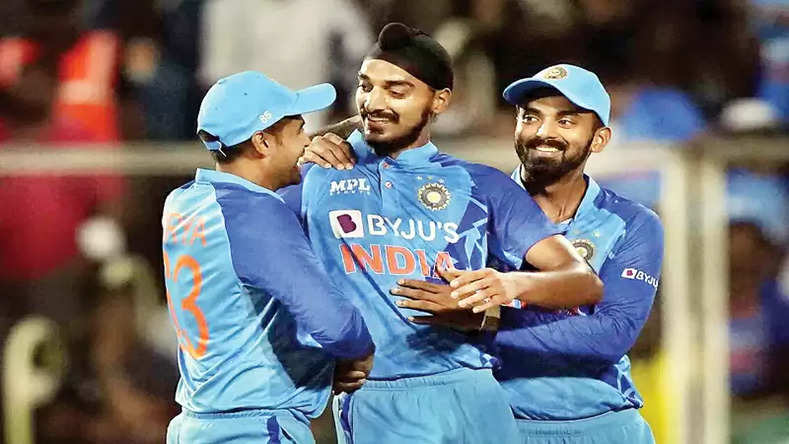 Ind vs SA: गेंदबाजों के साथ सूर्य कुमार-केएल राहुल ने जिताया भारत