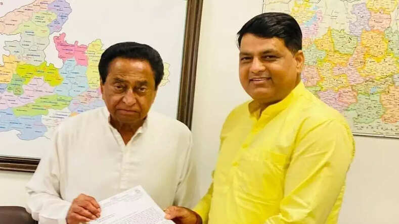 MP News: कांग्रेस को चुनाव से पहले झटका, OBC वर्ग के बड़े चेहरे दामोदर सिंह यादव ने दिया सभी पदों से इस्तीफा