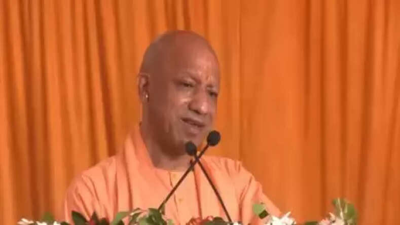  योगी के विजन से प्रेरित होकर अब महाराष्ट्र और मध्य प्रदेश भी अपनाएंगे 'मिशन 2047'