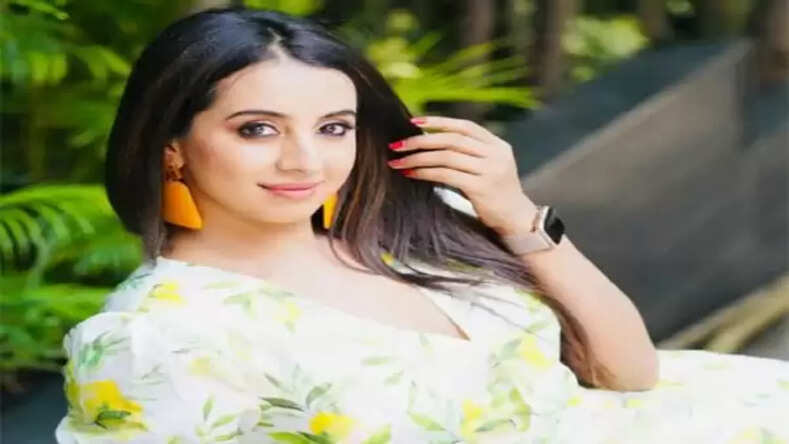 फिर विवादों में फंसी कन्नड़ एक्ट्रेस संजना गलरानी कैब ड्राइवर से गाली-गलौच करने पर मुकदमा दर्ज