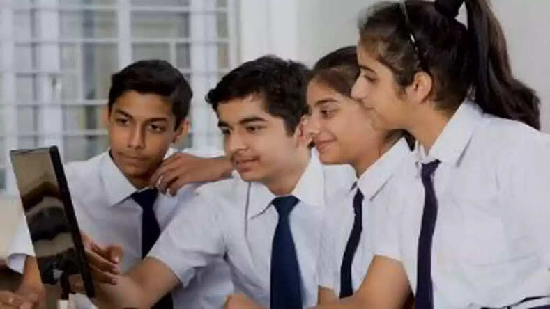 UP Board Result 2024: यूपी बोर्ड के 10वीं और 12वीं परीक्षार्थियों के लिए अच्छी खबर, आज दोपहर 2 बजे जारी होगा रिजल्ट, ऐसे देखें रिजल्ट