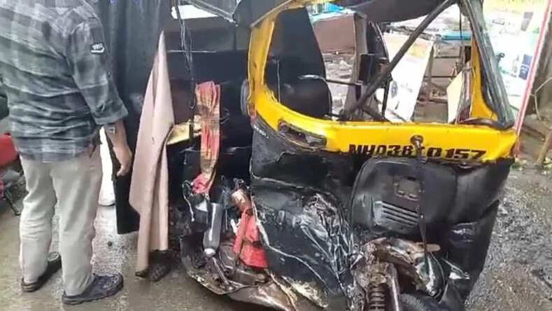 Mumbai News: ऑडी ने 2 ऑटोरिक्शा को मारी जोरदार टक्कर, 3 घायल, ड्राइवर की हालात गंभीर