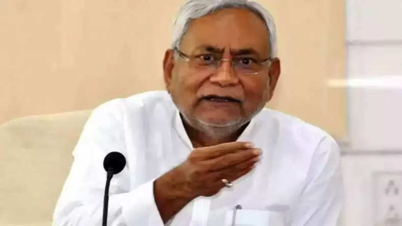 जहरीली शराब पीने से मरने वालों के आश्रितों को सरकार देगी चार-चार लाख रुपये मुआवजा: सीएम नीतीश कुमार