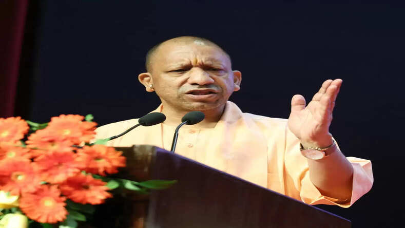 अब वह सरकार नहीं है जो दंगाइयों के सामने घुटने टेक दे : मुख्यमंत्री योगी आदित्यनाथ