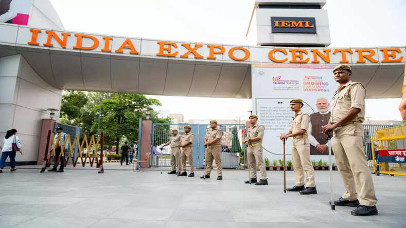 उत्तर प्रदेश इंटरनेशनल ट्रेड शो-2025 को दिव्य और भव्य बनाने में यूपी पुलिस की रही अहम भूमिका