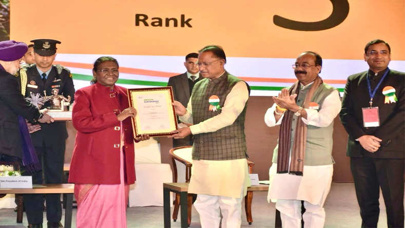 Swachh Survekshan 2023: छत्तीसगढ़ को सबसे स्वच्छ राज्यों की श्रेणी में मिला तीसरा पुरस्कार