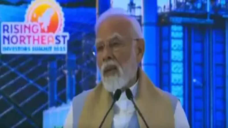 राइजिंग नॉर्थ ईस्ट इन्वेस्टर्स समिट 2025 का प्रधानमंत्री नरेन्द्र मोदी ने किया उद्घाटन