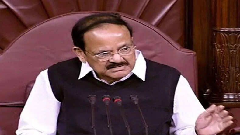 Delhi: प्रधानमंत्री नरेंद्र मोदी की सुरक्षा चूक को लेकर उपराष्ट्रपति ने पीएम से फोन पर की बात, जताई चिंता