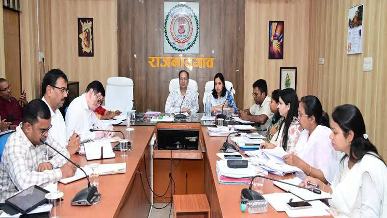Chhattisgarh News: धान खरीदी के लिए आवश्यक तैयारी रखें अधिकारी - कलेक्टर