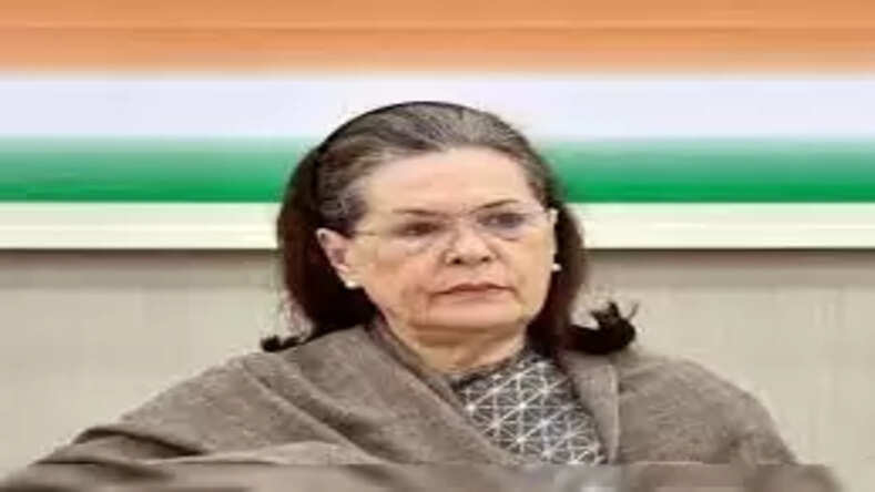 कांग्रेस अध्यक्ष सोनिया गांधी हुई कोरोना संक्रमित, कांग्रेस के कुछ अन्य नेता भी हुए संक्रमित