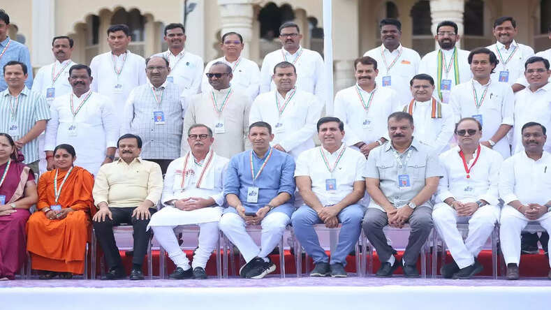 MP News: धार जिले के मांडव में चल रहे मध्यप्रदेश कांग्रेस के दो दिवसीय नव संकल्प शिविर का हुआ समापन