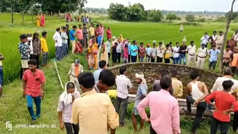 कुएं में मिला युवक का शव, परिजनों ने लगाया हत्या का आरोप